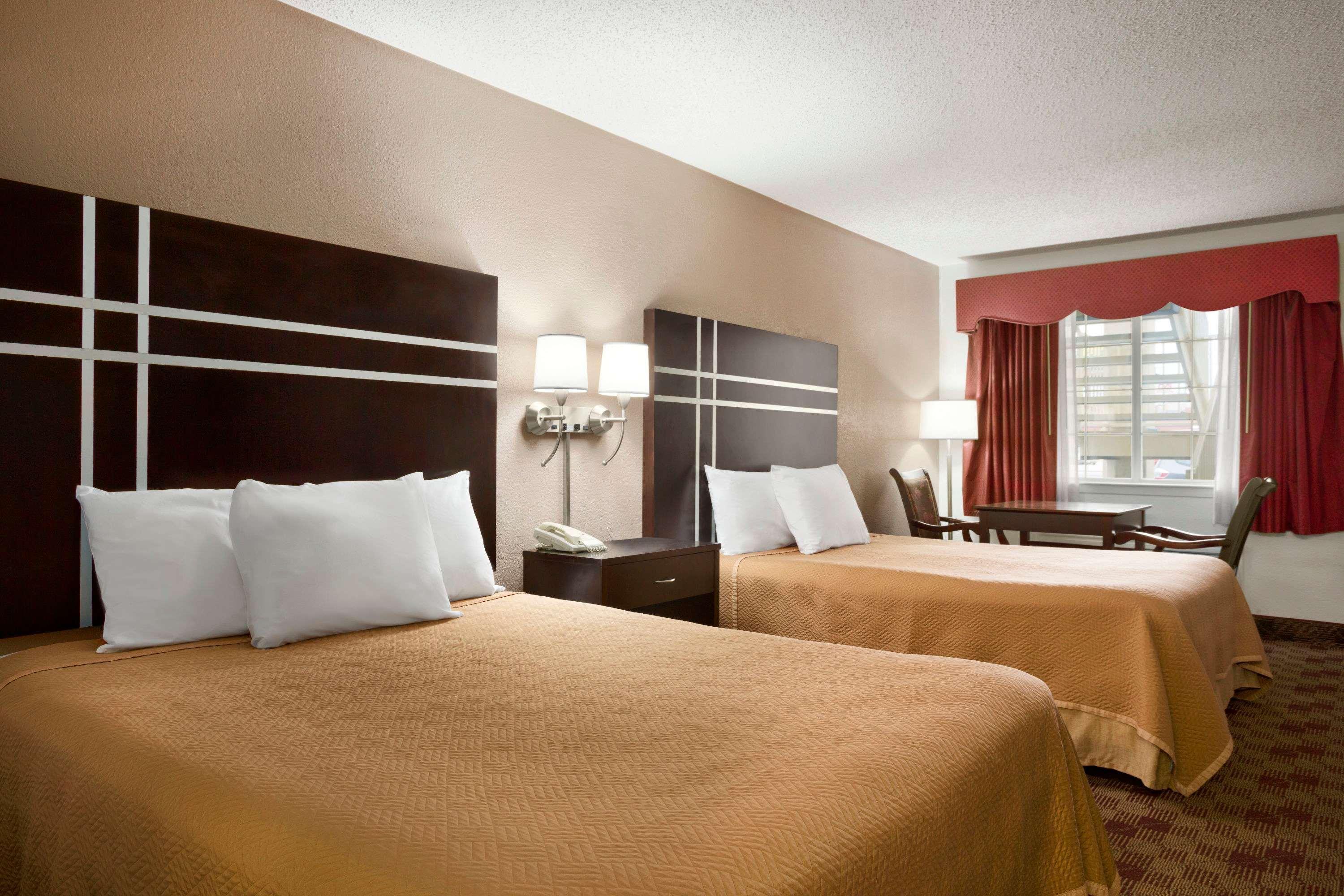Travelodge By Wyndham Killeen/Fort Hood Buitenkant foto
