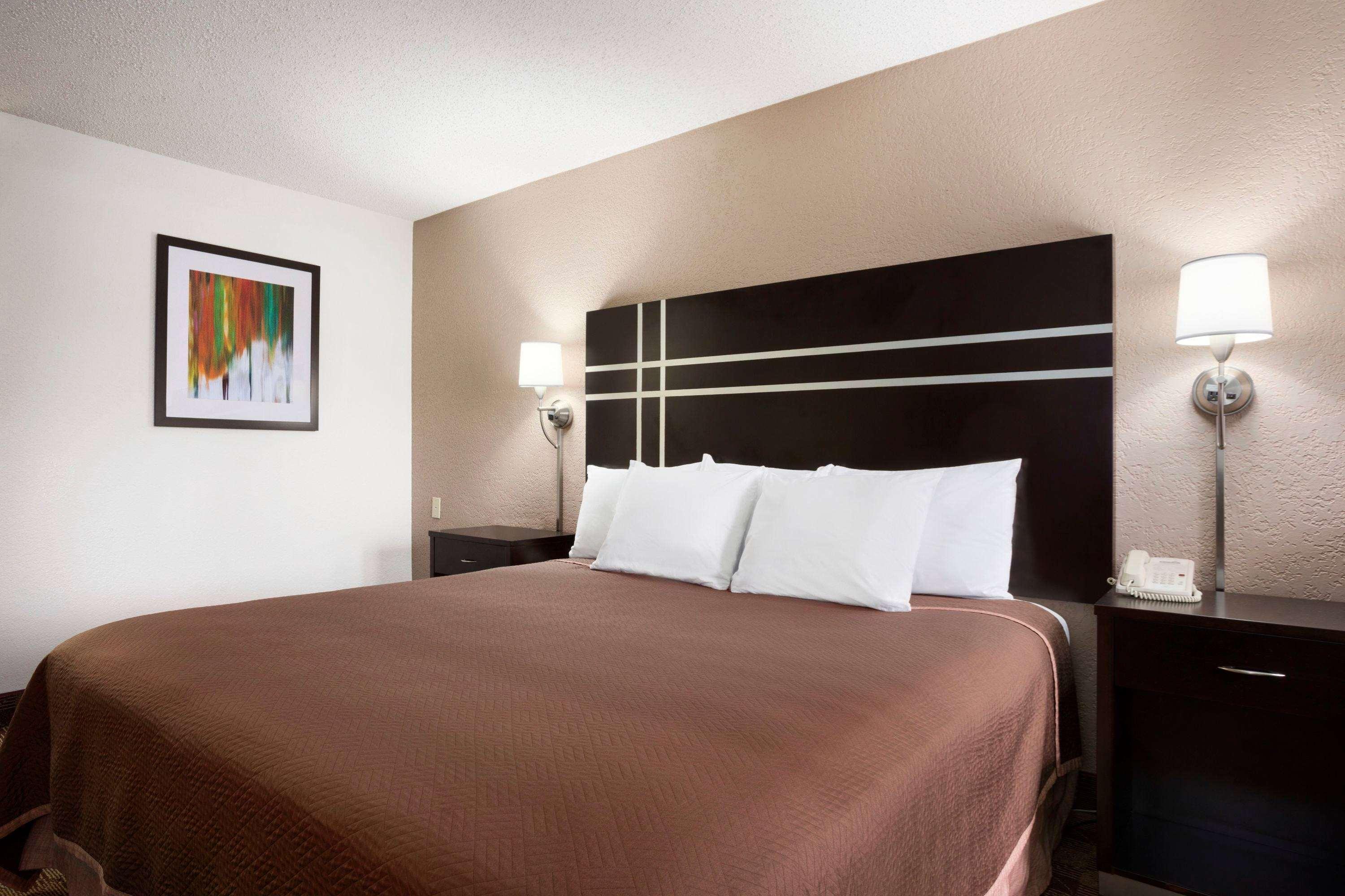 Travelodge By Wyndham Killeen/Fort Hood Buitenkant foto